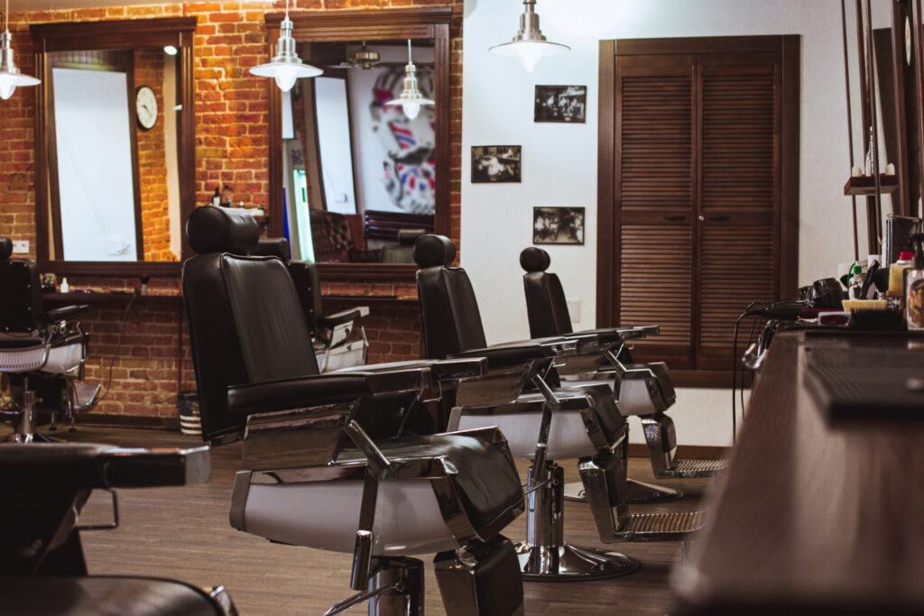 Discover the Top 5 Must-Have Salon Chairs Every Beauty Salon Needs: A Comprehensive Guide